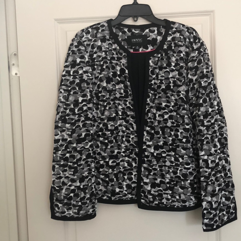Isaac Mizrahi fashion blazer